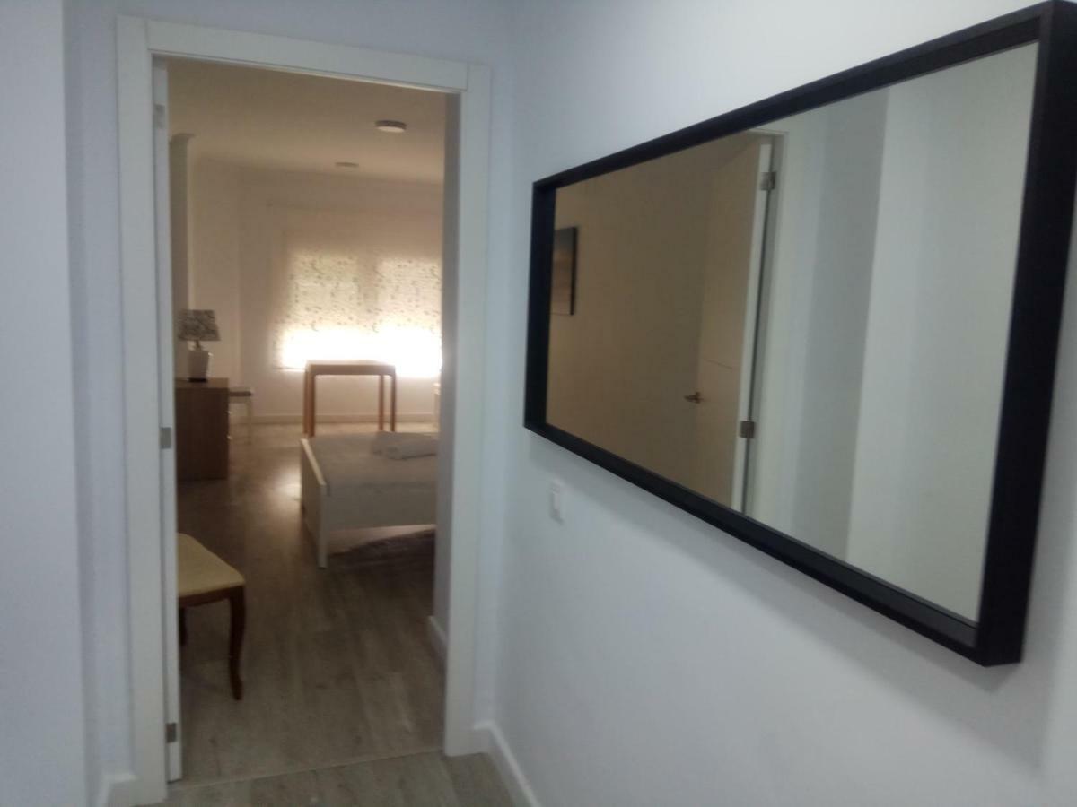 Guesting Ladreda Apartment Cadiz Ngoại thất bức ảnh