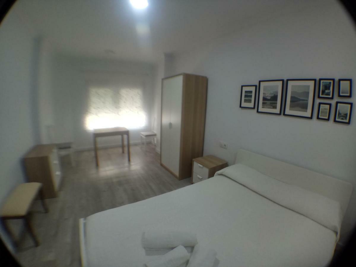 Guesting Ladreda Apartment Cadiz Ngoại thất bức ảnh